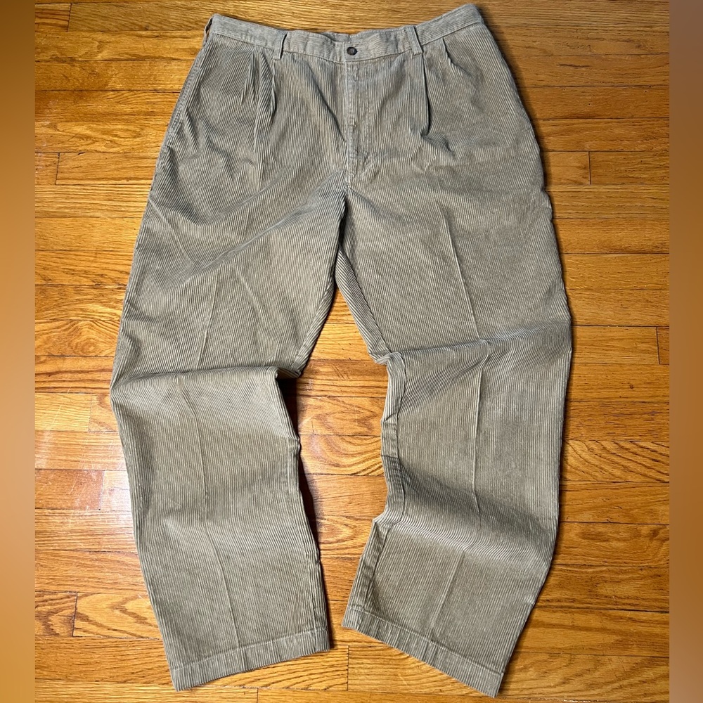 Men's Tan Corduroy Woolrich pants